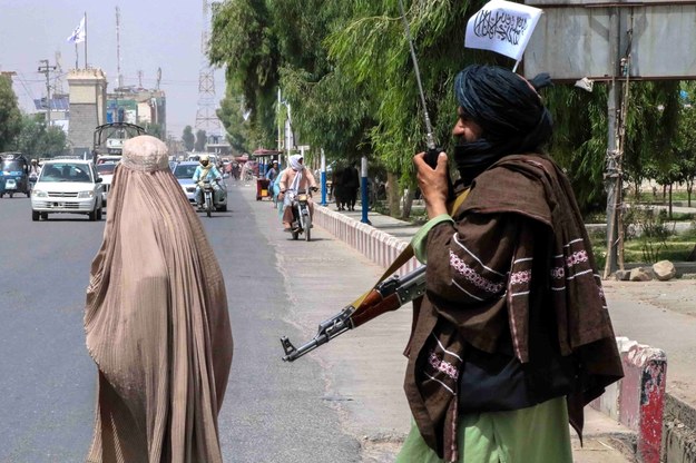 Patrol talibów w Kandaharze /STRINGER /PAP/EPA