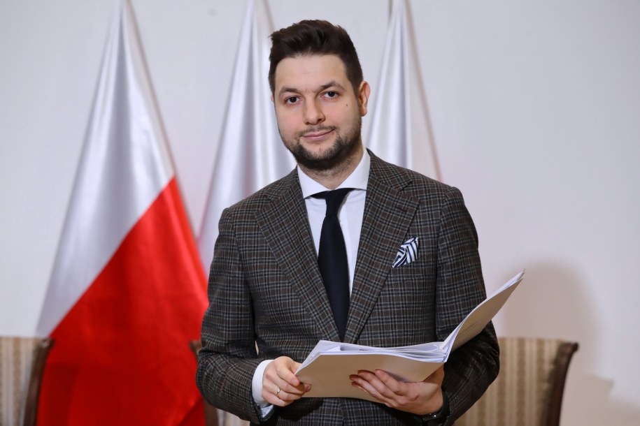 Patryk Jaki nie odpowiedział na pytanie czy o kredycie na inwestycje w siedzibie partii powinien rozmawiać prezes banku państwowego / 	Tomasz Gzell    /PAP