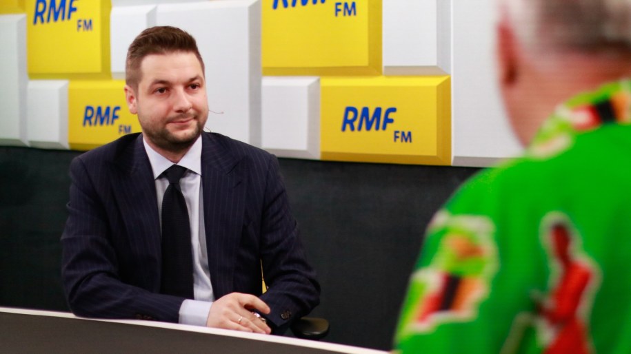 Patryk Jaki w studio RMF FM w Warszawie /Michał Dukaczewski /RMF FM