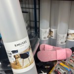 Patrzcie, co znalazłam w Biedronce. Ten niepozorny produkt może uratować podłogę