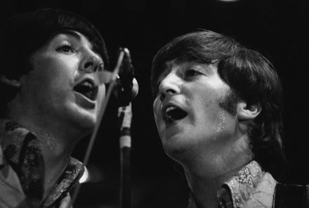 Paul McCartney i John Lennon fot. Robert Whitaker /Getty Images/Flash Press Media