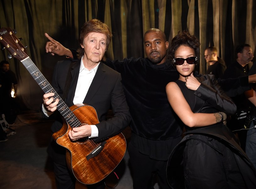 Paul McCartney, Kanye West i Rihanna podczas gali Grammy /Kevin Mazur /Getty Images