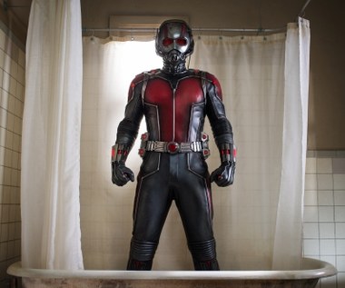 Paul Rudd w scenie z filmu "Ant-Man"
