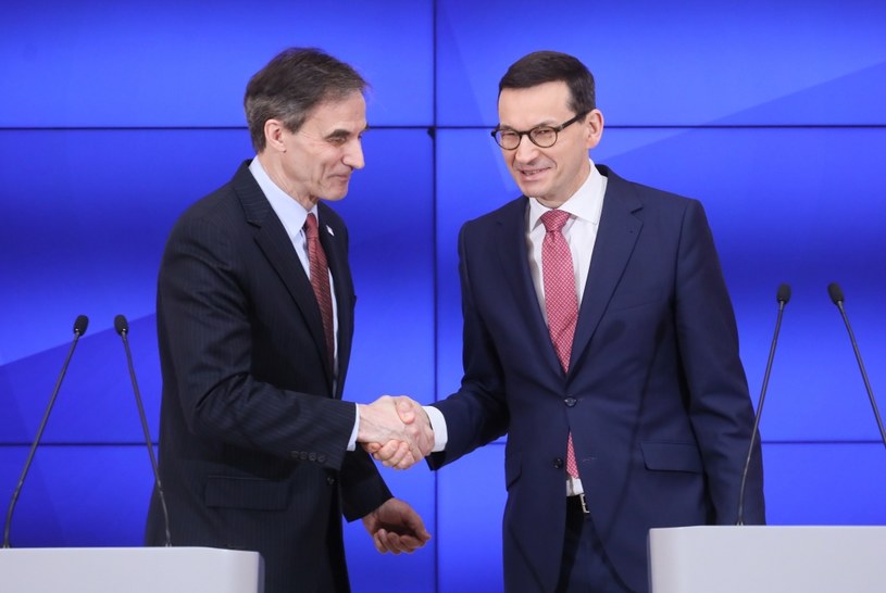 Paul W. Jones i Mateusz Morawiecki /Paweł Supernak /PAP