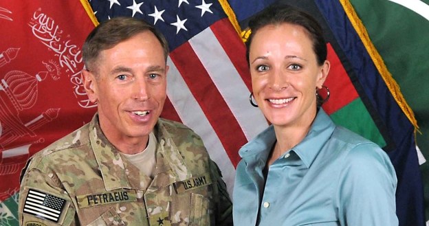 Paula Broadwell i David Petraeus /AFP