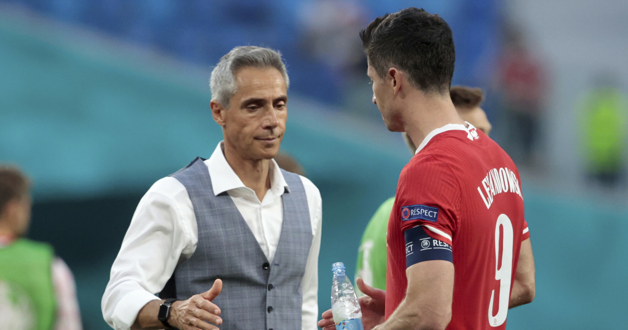 Paulo Sousa i Robert Lewandowski /SYLWIA DABROWA / POLSKA PRESS /East News