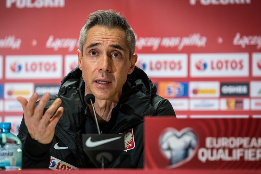 Paulo Sousa święci triumfy w Zjednoczonych Emiratach Arabskich /Shutterstock