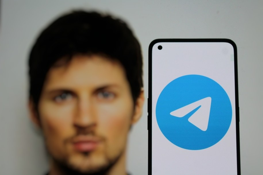 Pavel Durov chwali się ojcostwem /Shutterstock