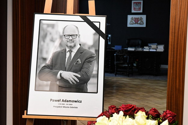 Paweł Adamowicz był prezydentem Gdańska od 1998 r. Miał 53 lata. / 	Adam Warżawa    /PAP