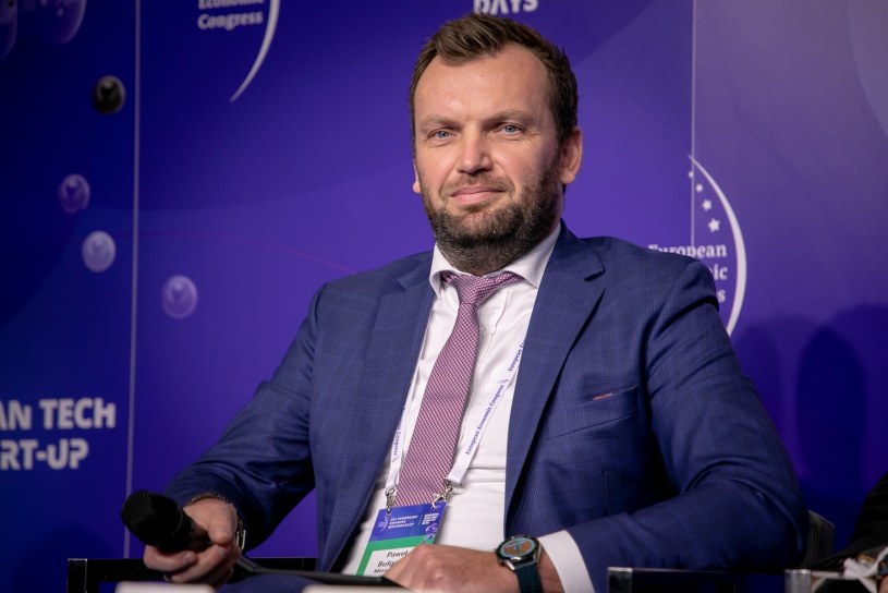 Jak zmieni się pieniądz, płatności i banki? - Biznes w INTERIA.PL