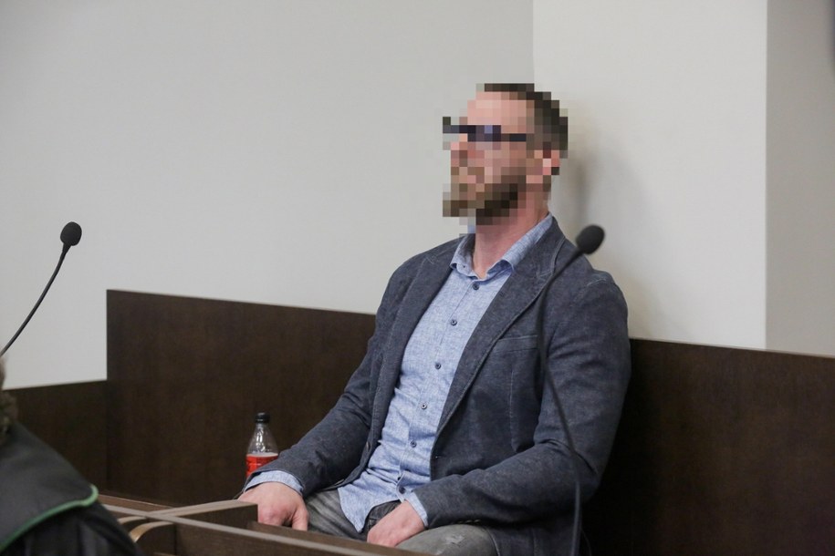 Paweł K. na sali sądowej, zdj. z kwietnia 2025 r. /Tomasz Waszczuk /PAP