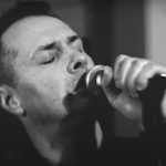 Paweł Małaszyński śpiewa Depeche Mode! Posłuchaj "A Question Of Time" Spirit in the Forest