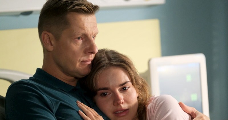 "Paweł, tak bardzo się boję" - będzie mówiła Franka do kamery /Źródło: AIM