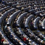 PE proponuje nowy instrument do ochrony praworządności. "Sprawy utknęły w martwym punkcie"