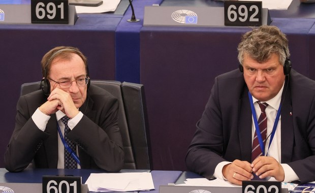 PE zdecydował ws. immunitetów Mariusza Kamińskiego i Macieja Wąsika