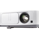 PE401H - pierwszy kompaktowy projektor NEC Full HD i 3D