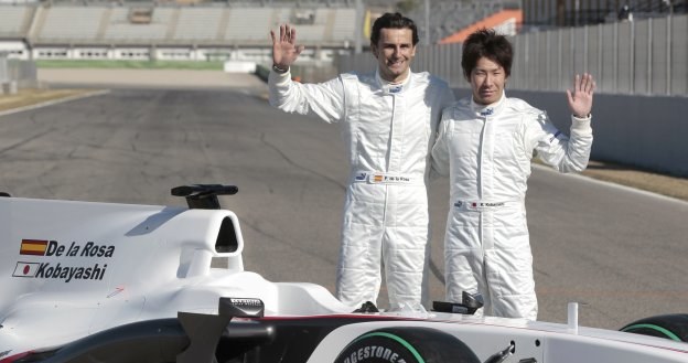 Pedro de la Rosa i Kamui Kobayashi /AFP