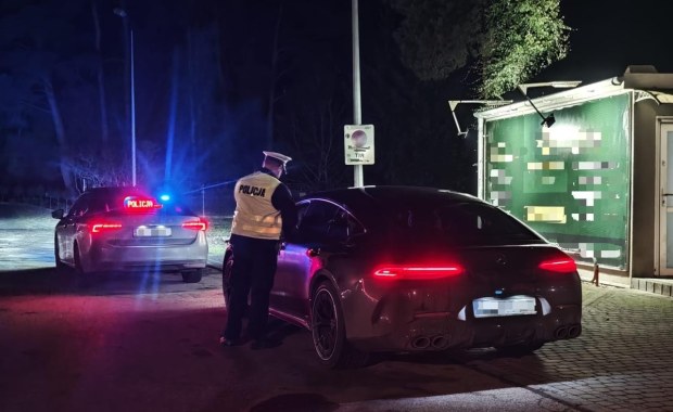 Pędził ponad 230 km/h na ekspresówce. Dotkliwa kara dla kierowcy