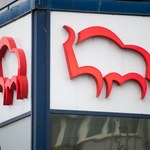 Pekao modyfikuje warunki zatrudnienia. Zmiany mają objąć 2,7 tys. osób