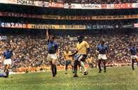Pele, finał mistrzostw świata 1970 w Meksyku /Encyklopedia Internautica