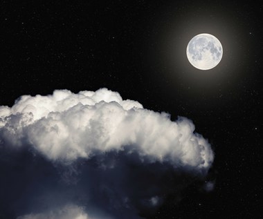 Pełnia Księżyca w sierpniu przykryje noc spadających gwiazd i Perseidy
