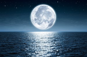 Pełnia księżyca wpływa na nasz organizm. Jakie są powody?