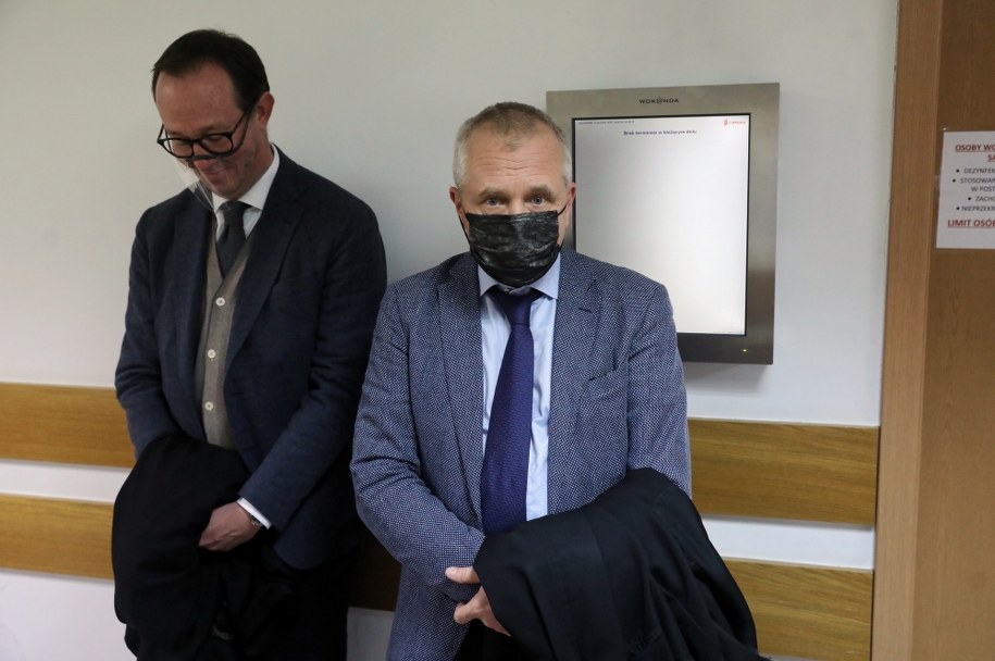 Pełnomocnicy Leszka Czarneckiego mec. Jakub Wende i mec. Jacek Dubois w Sądzie Rejonowym w Warszawie,  podczas posiedzenia aresztowego ws. biznesmena Leszka Czarneckiego. / 	Tomasz Gzell    /PAP