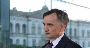 ​Pełnomocnik prezydenta USA o Ziobrze. "Trumpowi robili to samo"