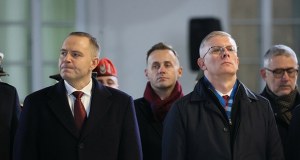 Pełnoskalowa wojna między rządem i prezydentem. BBN, Przydacz, gen. Bryś odpowiadają