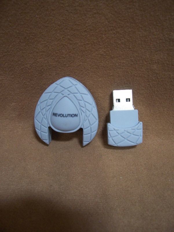 pendrive /materiały prasowe