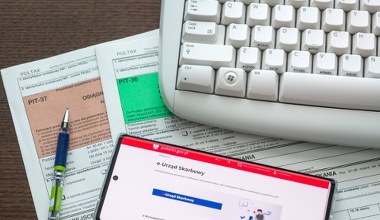 Pensja rośnie, podatek też. Ten próg zaskoczy wielu przy najbliższym PIT