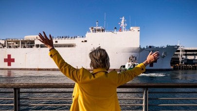 "Pentagon nie otrzymał rozkazu". Czy Trump wysłał okręt szpitalny na Grenlandię?