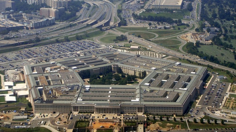 Pentagon przeznacza 44 mln dolarów na opracowanie bezpiecznego komunikatora /Geekweek