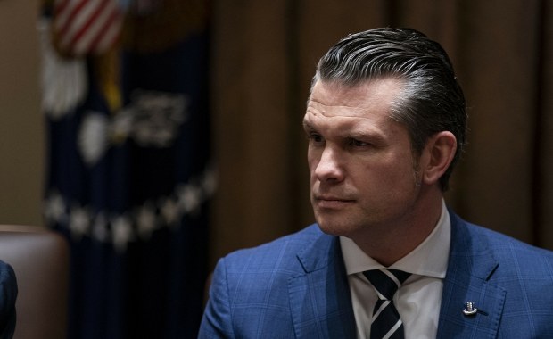 Pentagon wstrzymuje cyberoperacje przeciwko Rosji