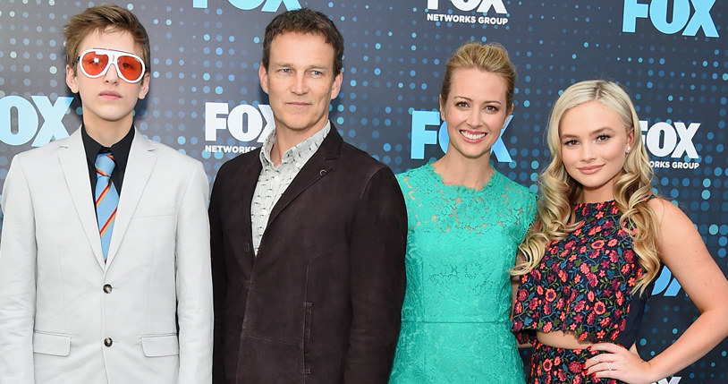 Percy Hynes White, Stephen Moyer, Amy Acker oraz Natalie Alyn Lind /Michael Loccisano /Getty Images