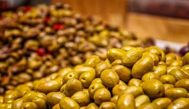 Перекус, який можна їсти без докорів сумління. Оливки ругулюють цукор в крові