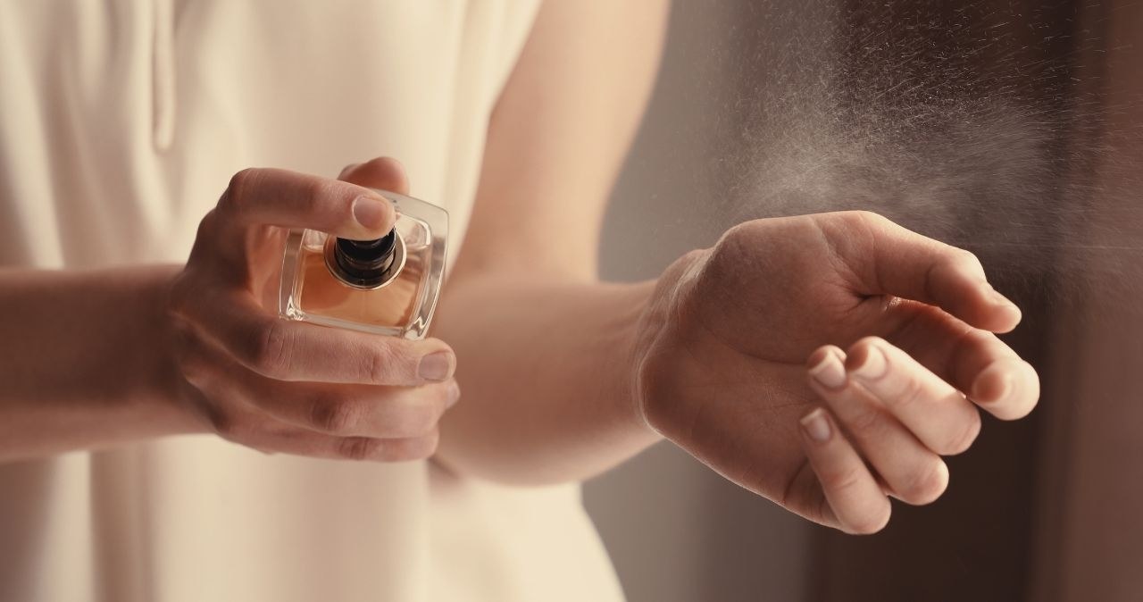 Perfumy La Rive wracają do Carrefour! Promocja, na którą czekało wiele osób /adobestock /INTERIA.PL