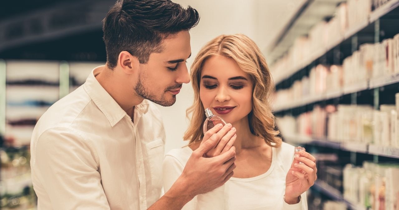 Perfumy za 1 grosz w Hebe! /adobestock /INTERIA.PL