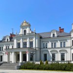 "Perła ukryta wśród lasów…"? Neorenesansowy pałac Wielkopolski 