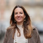 Perły wracają do łask? One nigdy nie wyszły z mody! Zobacz, jak nosić je w 2026 roku