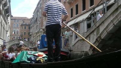 Personel w 100 proc. włoski. Burza wokół napisu w restauracji