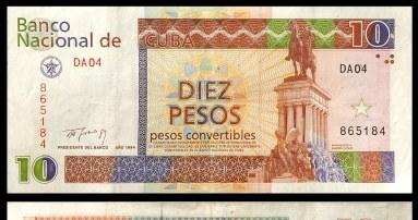 Peso wymienialne (CUC) i peso krajowe (CUP) /AFP