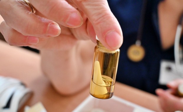 Pestki, gwoździe, kości, a nawet zęby. Co lekarze znajdują w płucach?