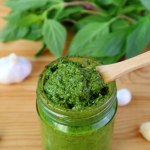 domowe pesto Pesto z tego warzywa jest pyszne i lekkie. Właśnie trwa na nie sezon