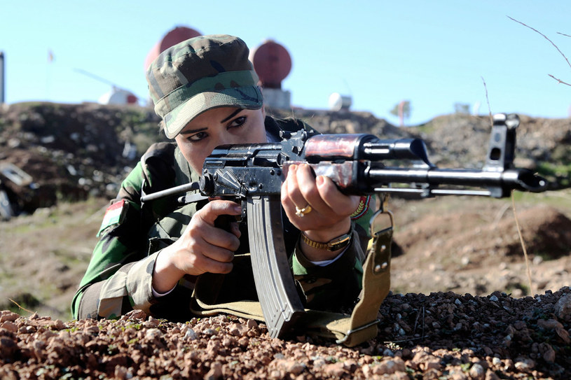 Peszmergowie to tradycyjna nazwa kurdyjskich bojowników walczących w partyzantce na terytorium Iraku /Getty Images