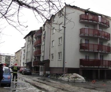 Petarda przyczyną pożaru 9 mieszkań w Szczecinie