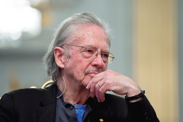 Peter Handke wyszedł wzburzony z konferencji noblowskiej /ANDERS WIKLUND /PAP/EPA