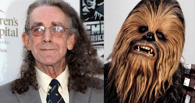 Peter Mayhew (L), czyli Chewbacca (P), trafił do szpitala z zapaleniem płuc - fot. Angela Weiss /Getty Images