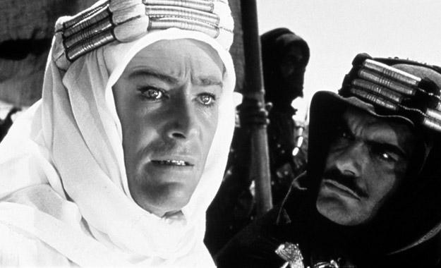 Peter O'Toole i Omar Sharif w filmie "Lawrence z Arabii" /AKPA