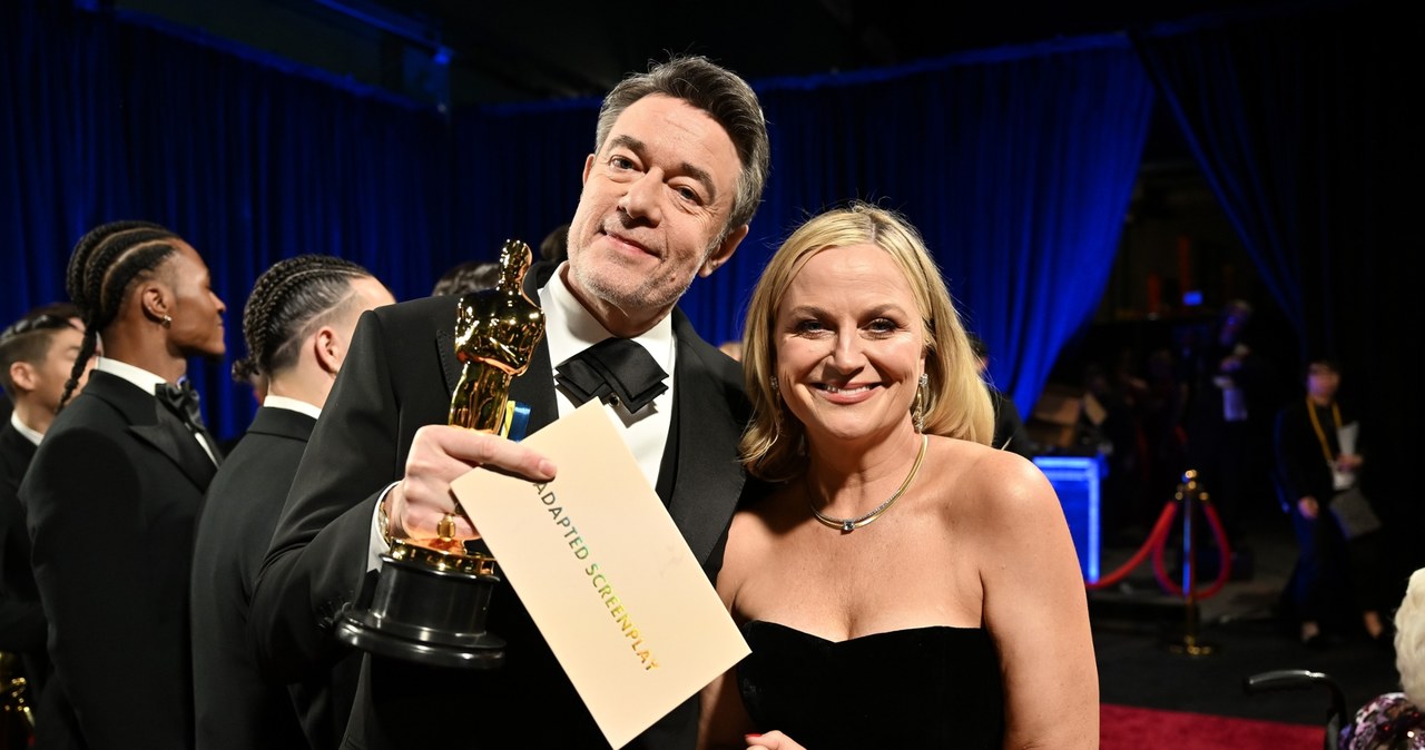 Peter Straughan i Amy Poehler podczas 97. gali rozdania Oscarów /Handout / Handout /Getty Images